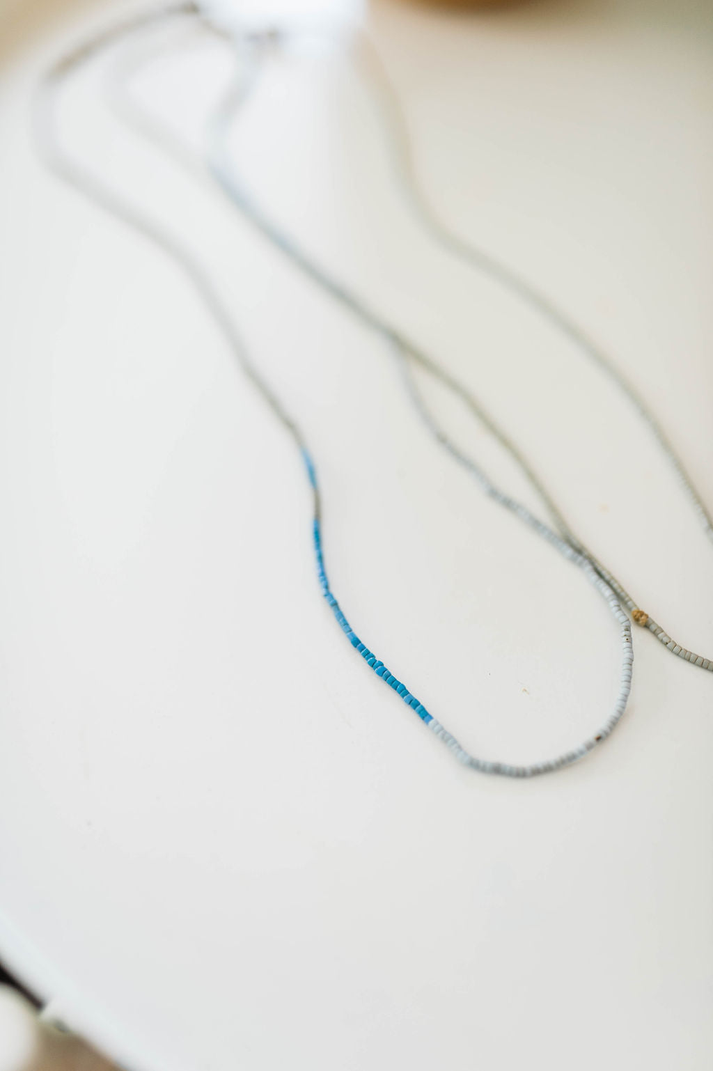 vintage thin beaded necklace | blue