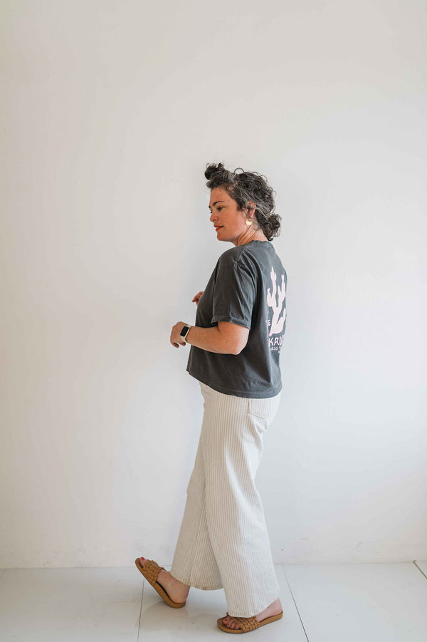 take the backroads | pepper boxy cropped tee