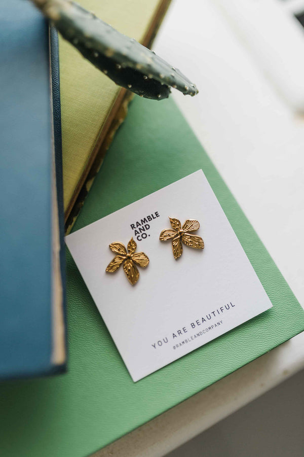 flower stud | earring