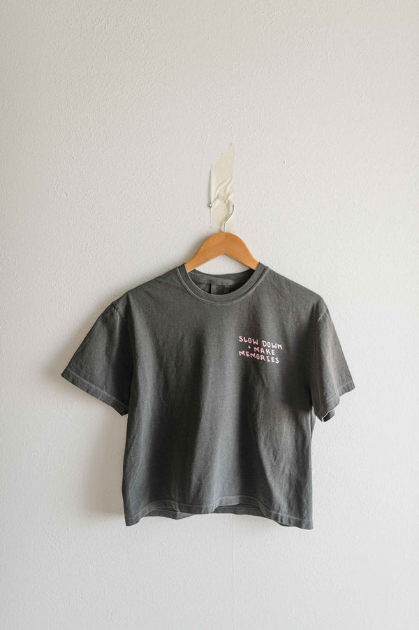 take the backroads | pepper boxy cropped tee