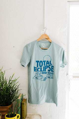 total eclipse over texas | dusty blue tee