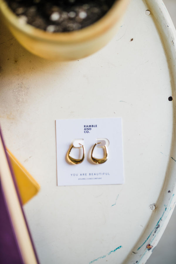 gold filled oblong | clicker hoop earrings