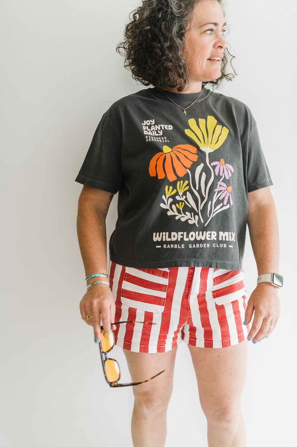 joy wildflower | pepper boxy cropped tee