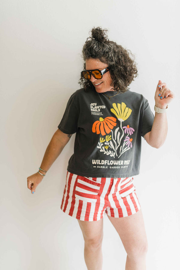 joy wildflower | pepper boxy cropped tee