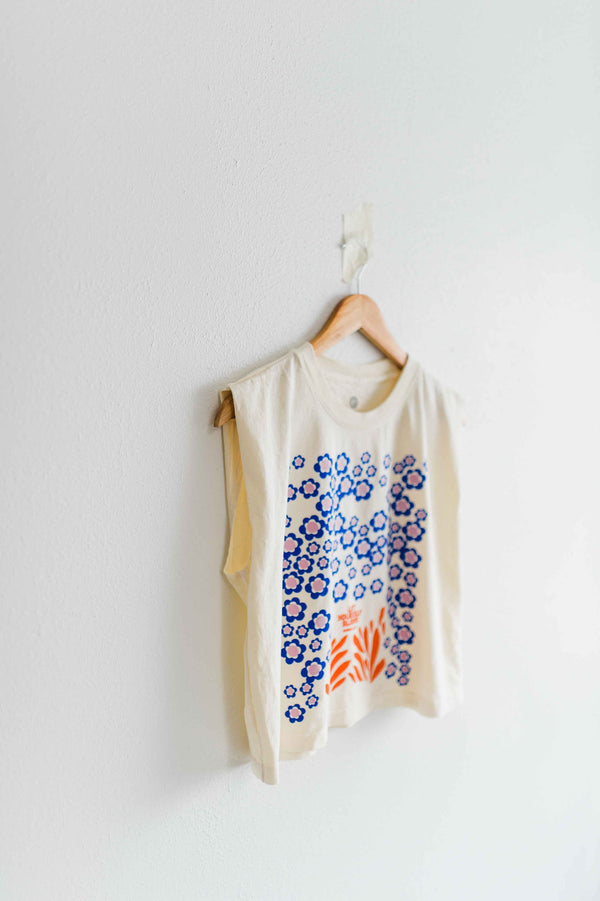 let yourself bloom | cream boxy muscle tee