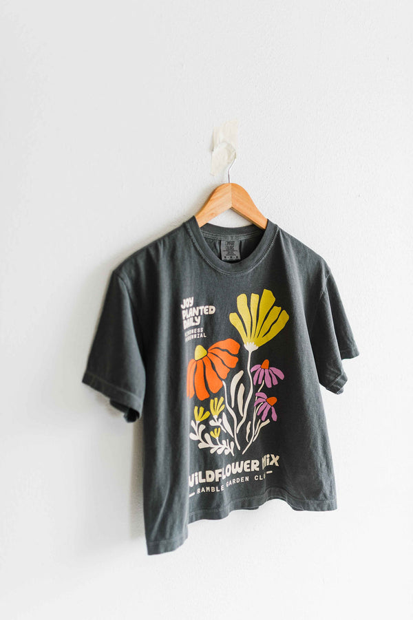 joy wildflower | pepper boxy cropped tee