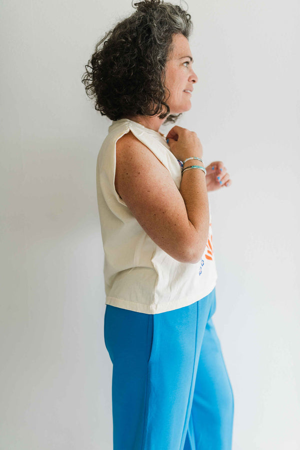 let yourself bloom | cream boxy muscle tee