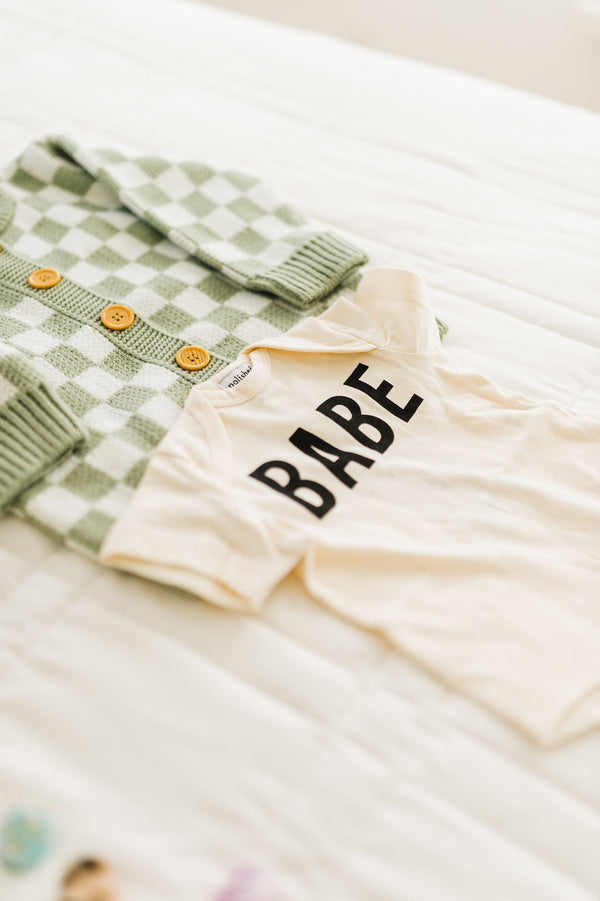 babe onesie | cream