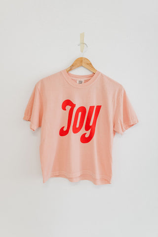 joy | peach comfort colors boxy cropped tee
