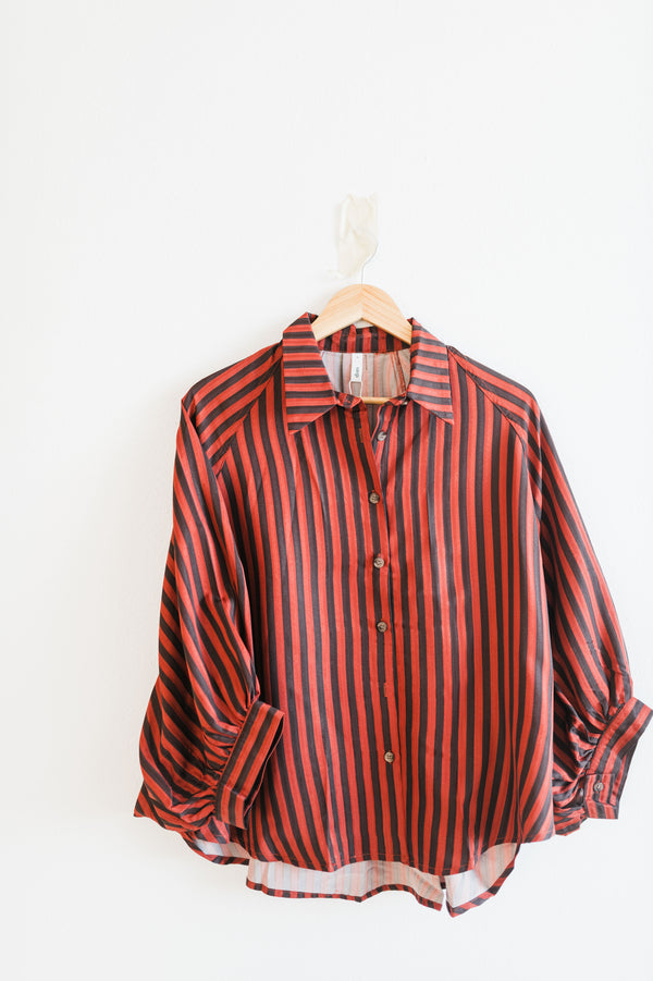 button front stripe shirt | rust