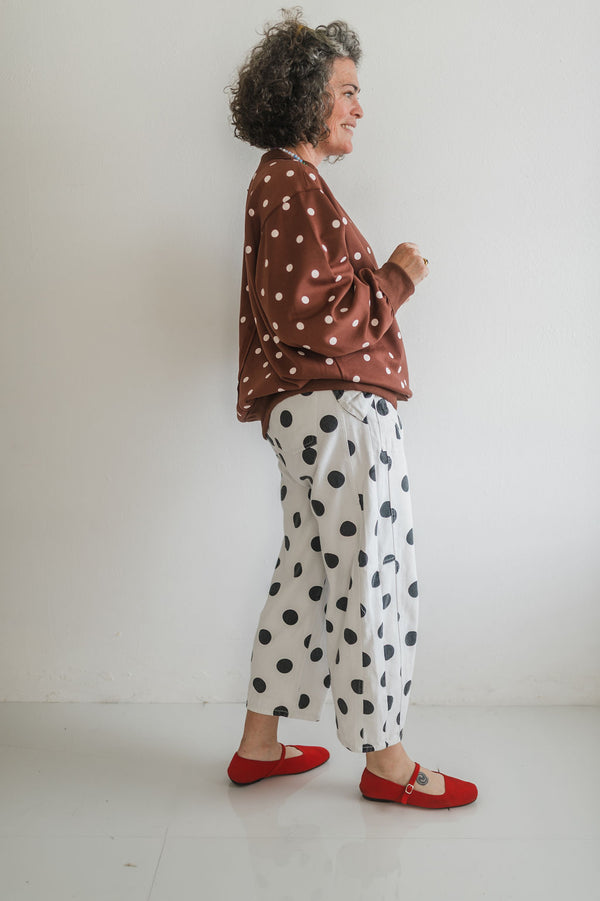 oversized polka dot scuba pullover | brown + white