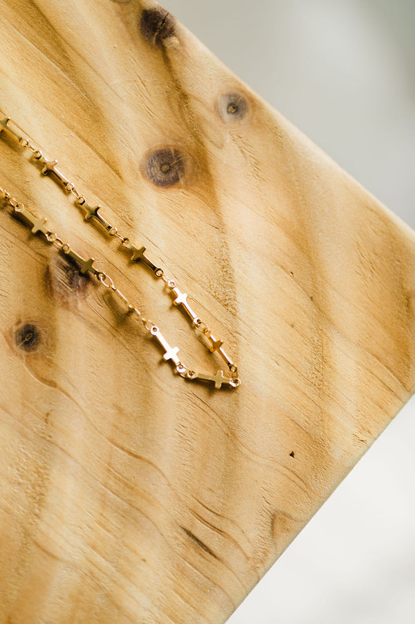 cross choker | 18k gold necklace