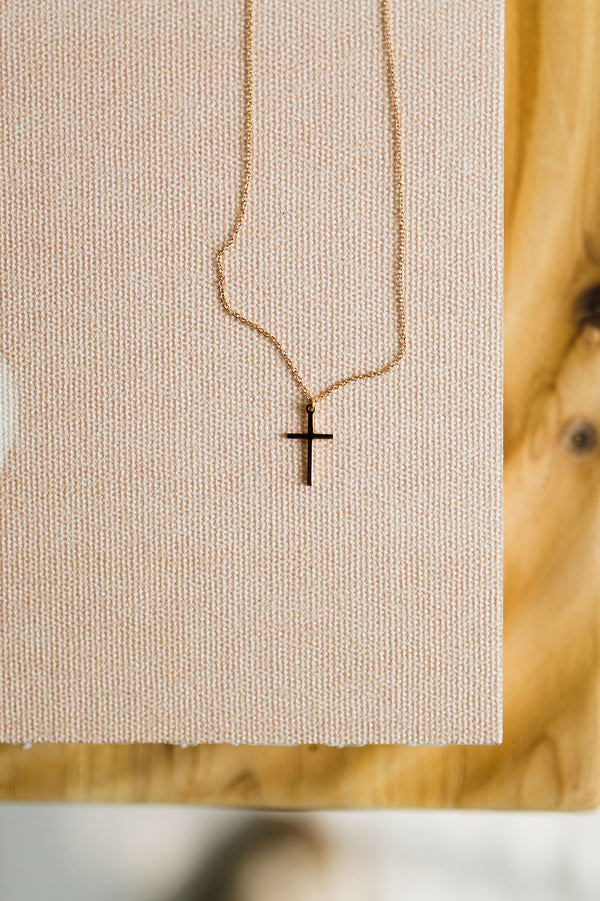 small cross necklace | 18k gold necklace