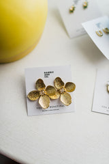 textured flower earrings | 14k gold filled