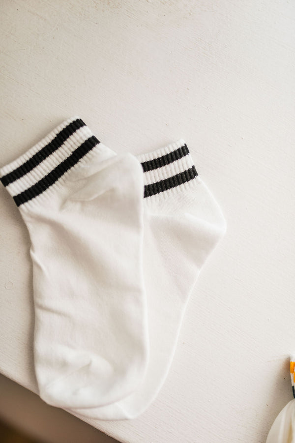 everyday color stripe socks | white + black