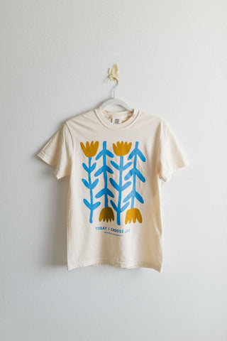 today i choose joy flowers | cream comfort colors tee
