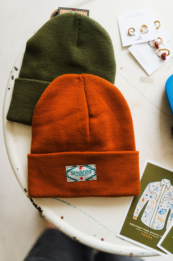 classic beanie sendero | burnt orange