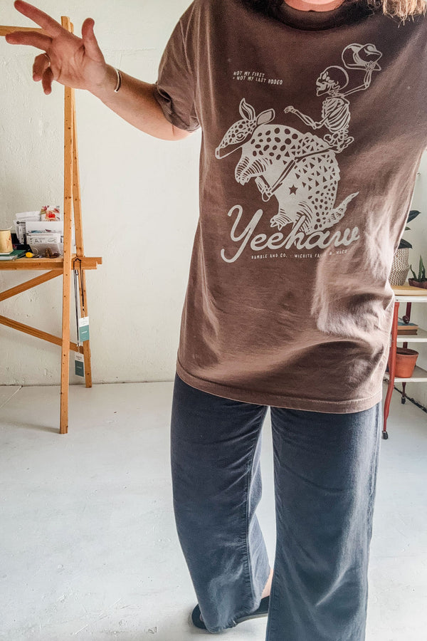 yeehaw skeleton + armadillo | espresso comfort colors tee