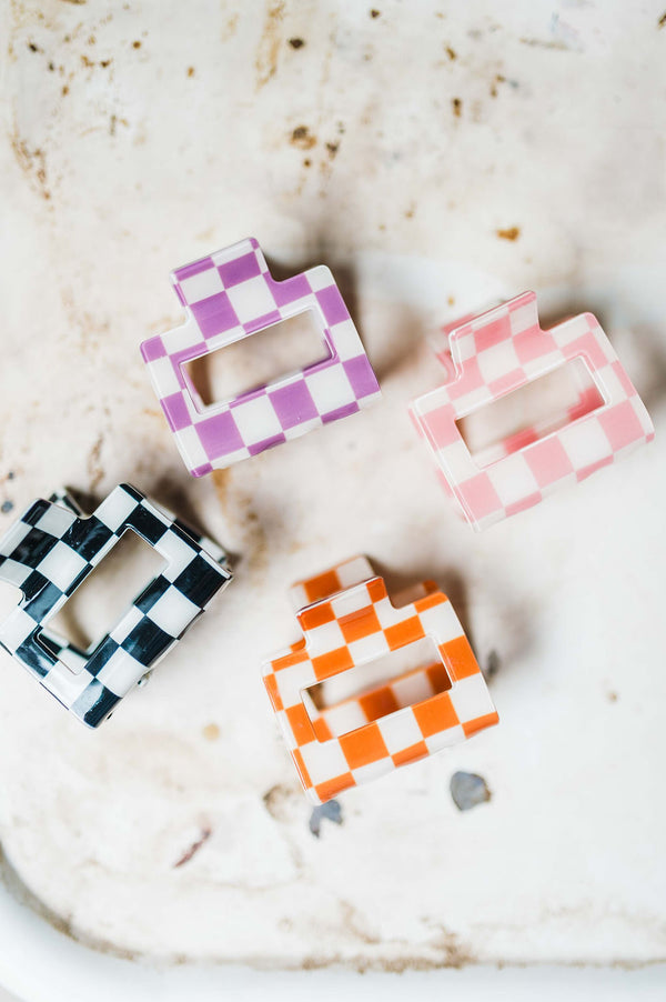 pink checkered | 2 inch claw clip