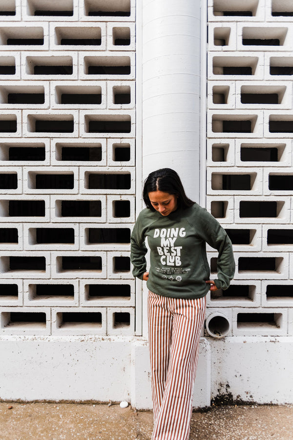 doing my best club | military green raglan sweatshirt