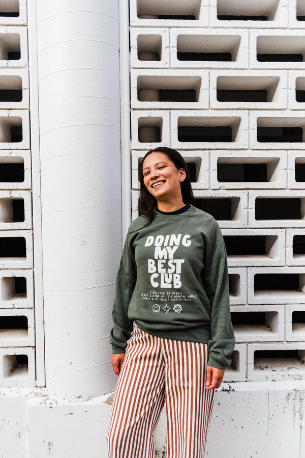 doing my best club | military green raglan sweatshirt