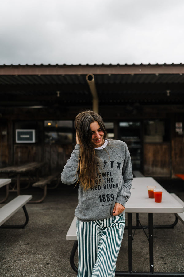 wichita falls bolt | heather grey raglan sweatshirt