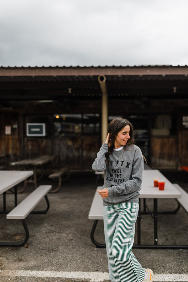 wichita falls bolt | heather grey raglan sweatshirt