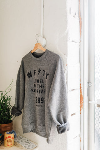 wichita falls bolt | heather grey raglan sweatshirt