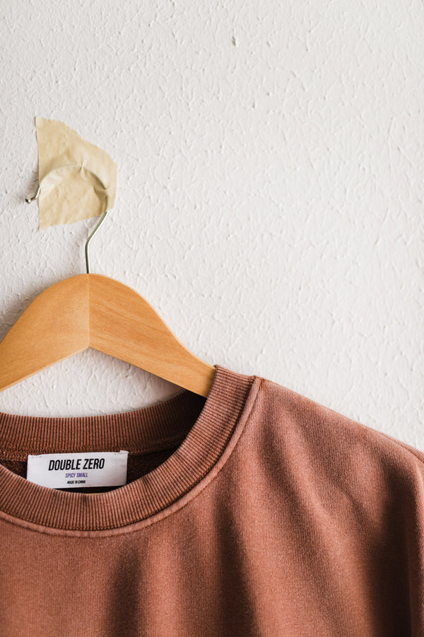 oversized mineral washed sweatshirt | chestnut