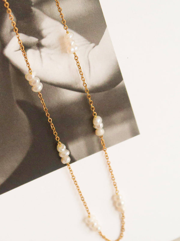 petite pearl choker | 18k gold necklace