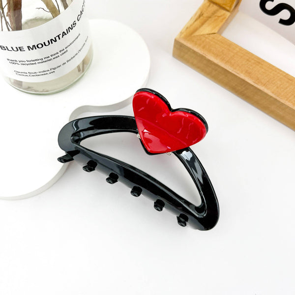 heart claw clip | black + red