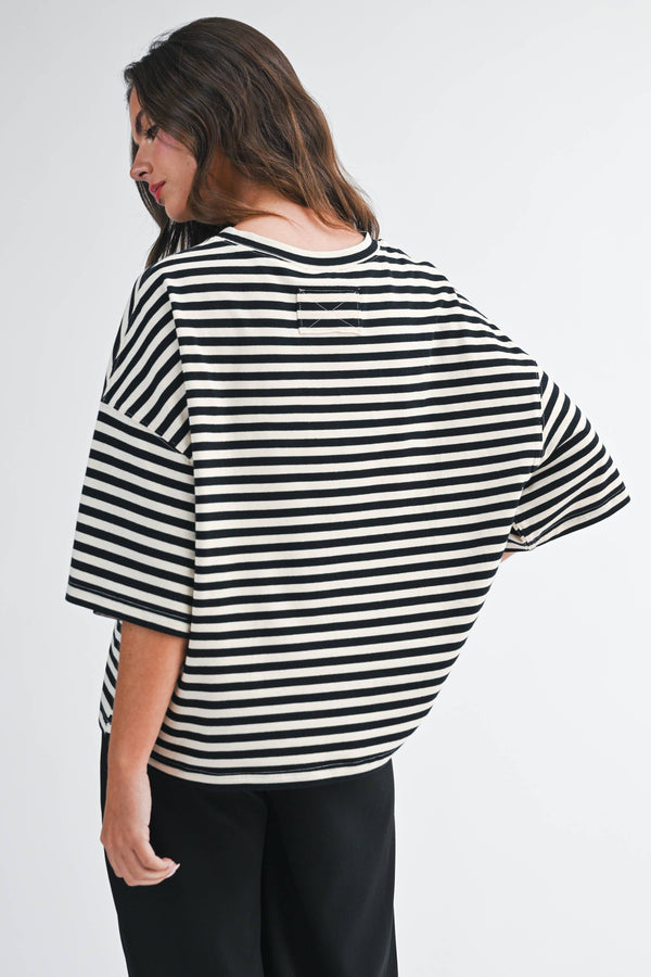 oversized boyfriend tee| black stripe