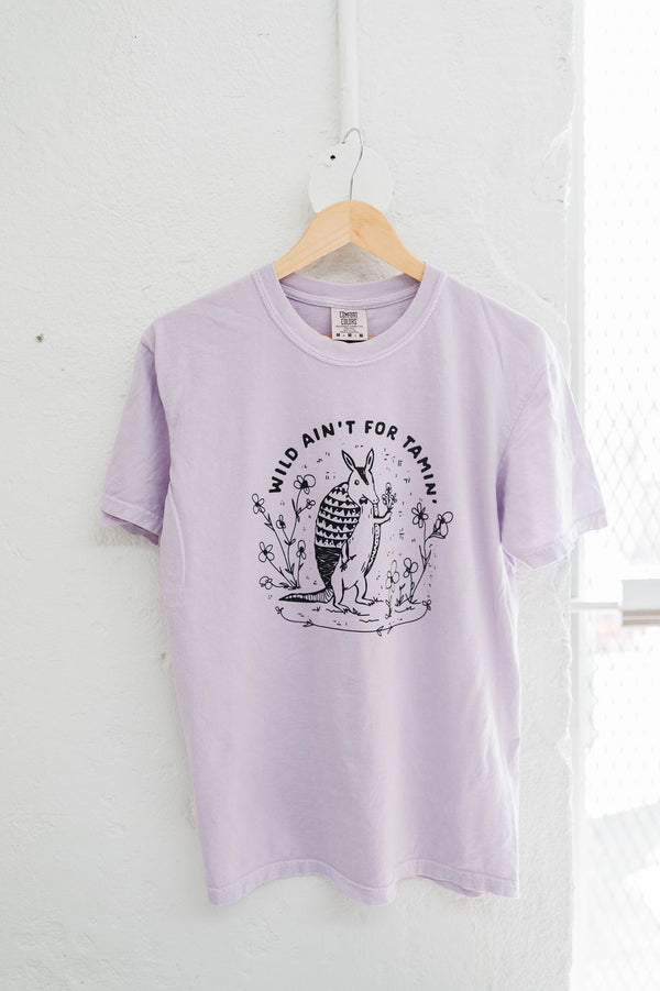 wild ain&#39;t for tamin&#39; | lilac tee