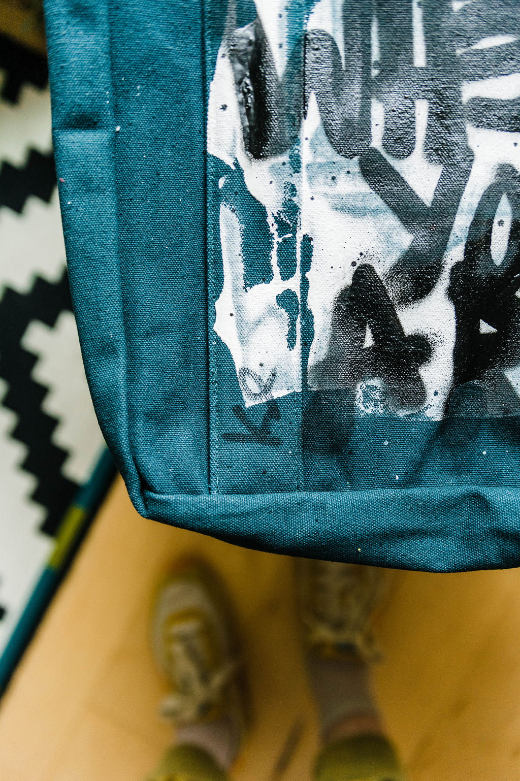 canvas utility bag | love where you are \\ june bug