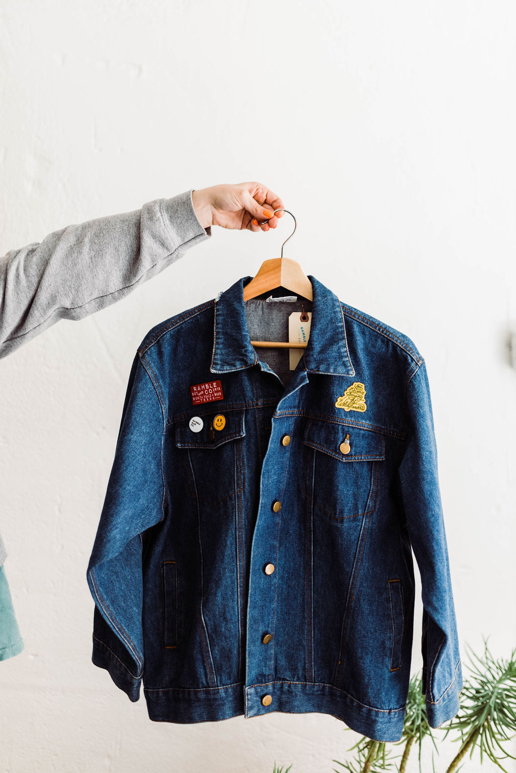 dark denim vintage jacket | vintage no. 15