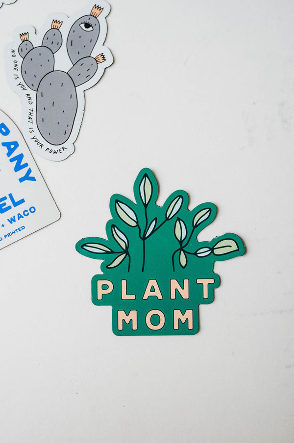 plant mom | magnet